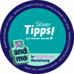 Aktionsfoto zum Safer Internet Day 2026 mit dem Titel "KI and me" und dem Silver Tipps Logo